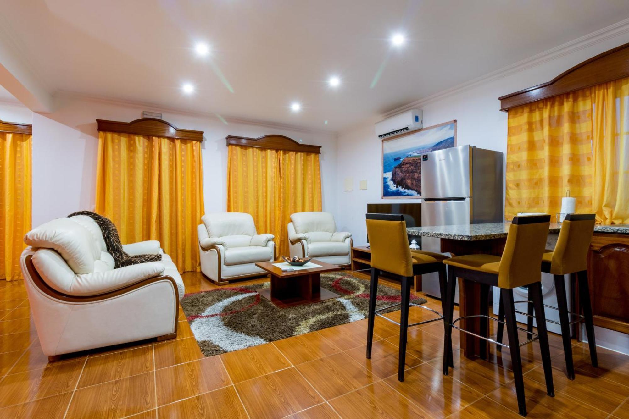 Wonder House Apartment Feteiras ภายนอก รูปภาพ